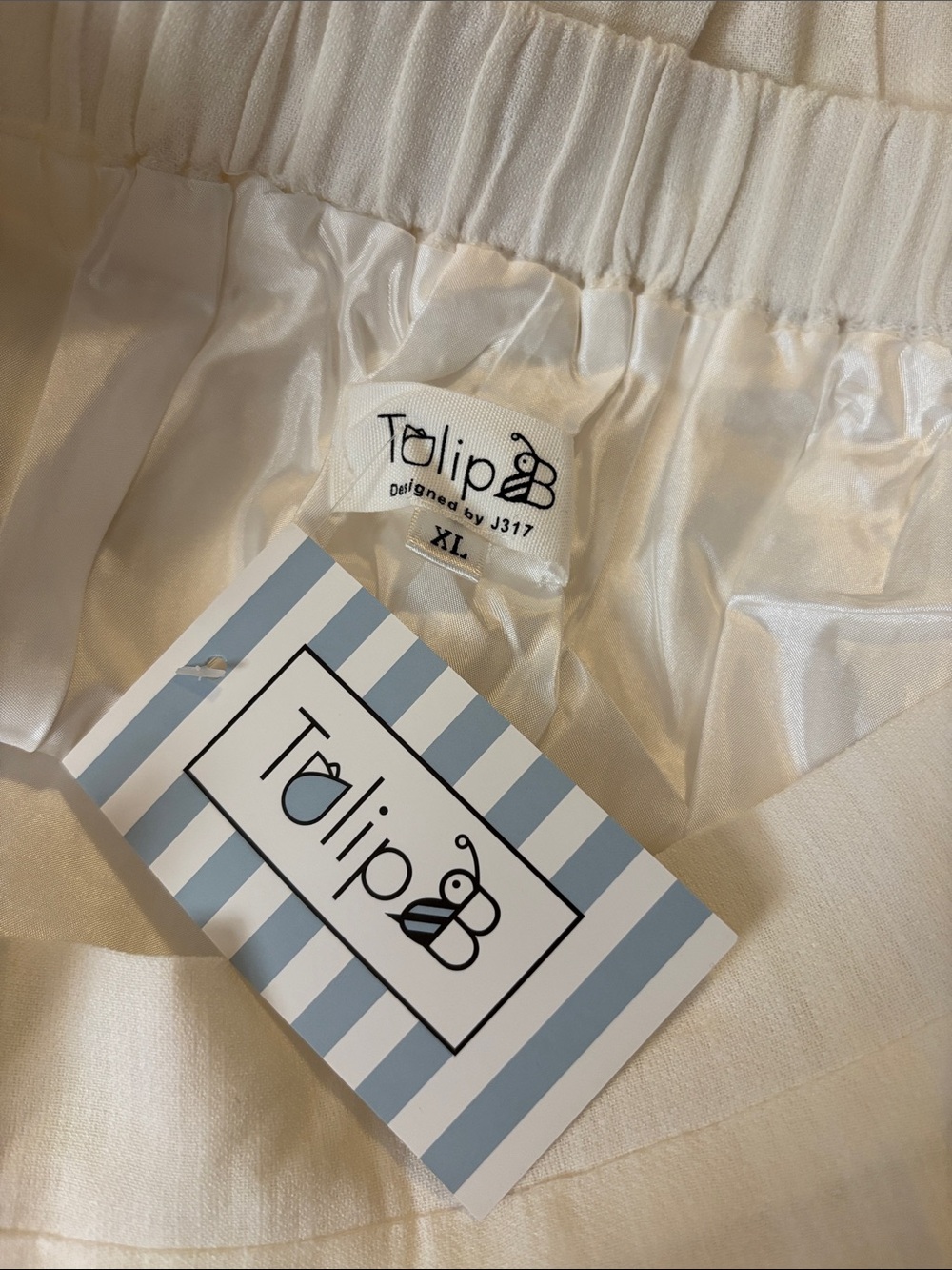 NWT Tulip B Elegant Cream Midi Skirt with High Waist Lined Pockets - Picture 2 of 7